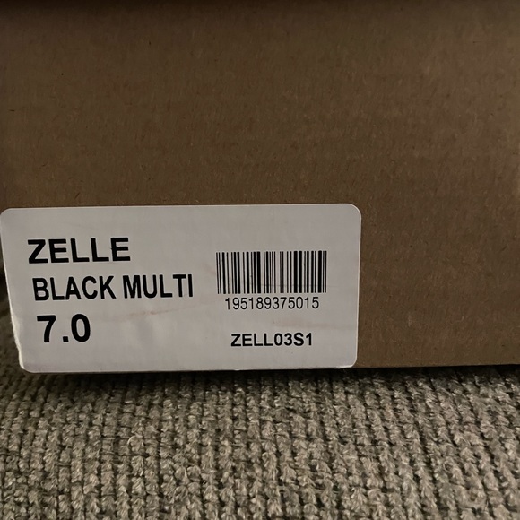 Steve Madden Heels - Picture 2 of 4